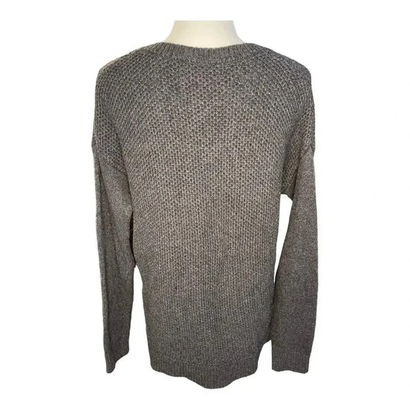 Banana Republic Women’s Medium Gray Chunky Knit V-Neck‎ Sweater - Picture 3 of 4